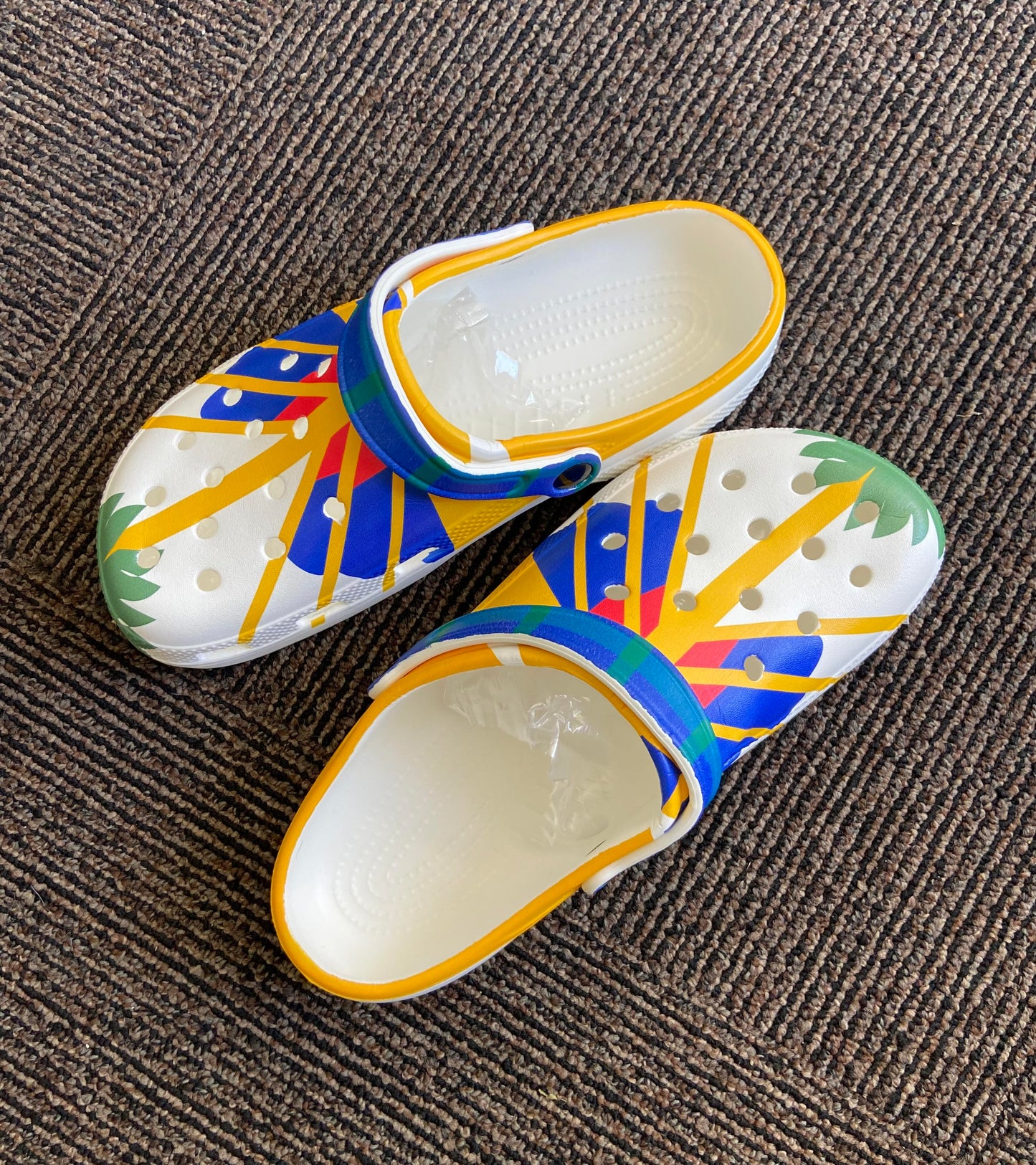 Palm Tree Clogs